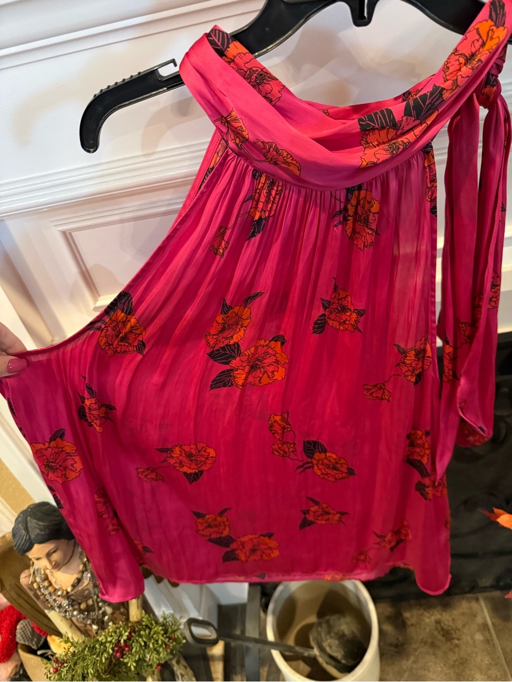 Banana Republic Pink Floral Pleated Women’s Top